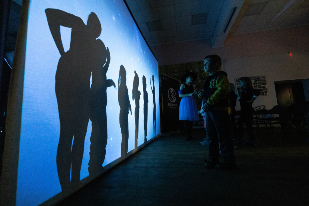 Играем вместе