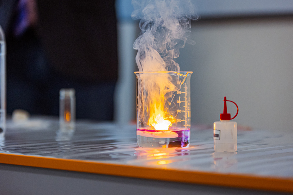 fKqInKw3d7bLFOeFnMGnhOAthKIT_dW_ddbtbSRphnPeORM25ytHZhNp_DNj3nZAHBIiO.jpg fKqInKw3d7bLFOeFnMGnhOAthKIT_dW_ddbtbSRphnPeORM25ytHZhNp_DNj3nZAHBIiO.jpg