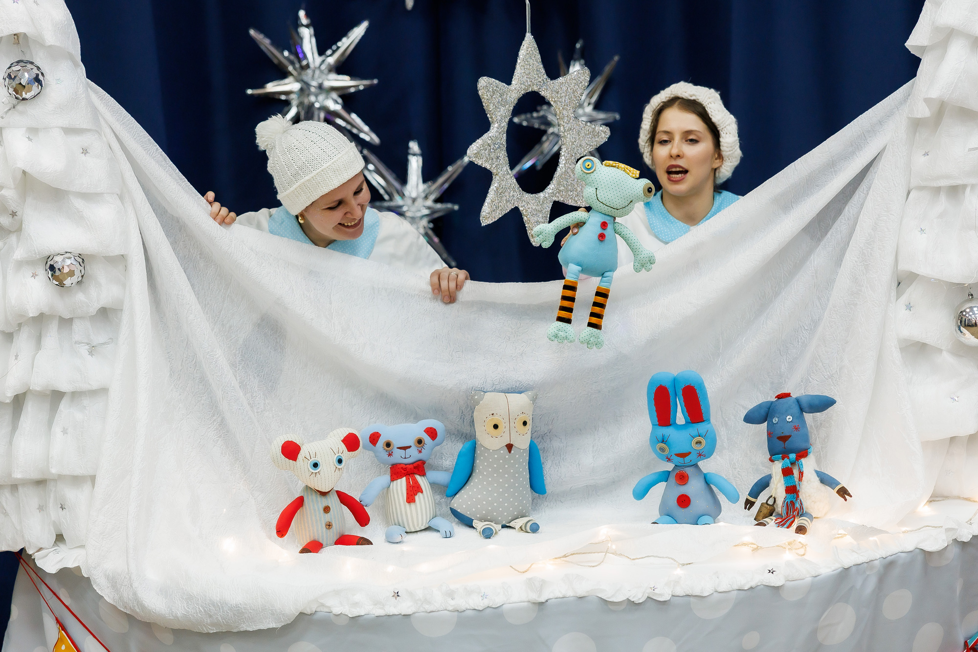 Волонтеры БХК организовали новогодние торжества для жителей Усть-Луги